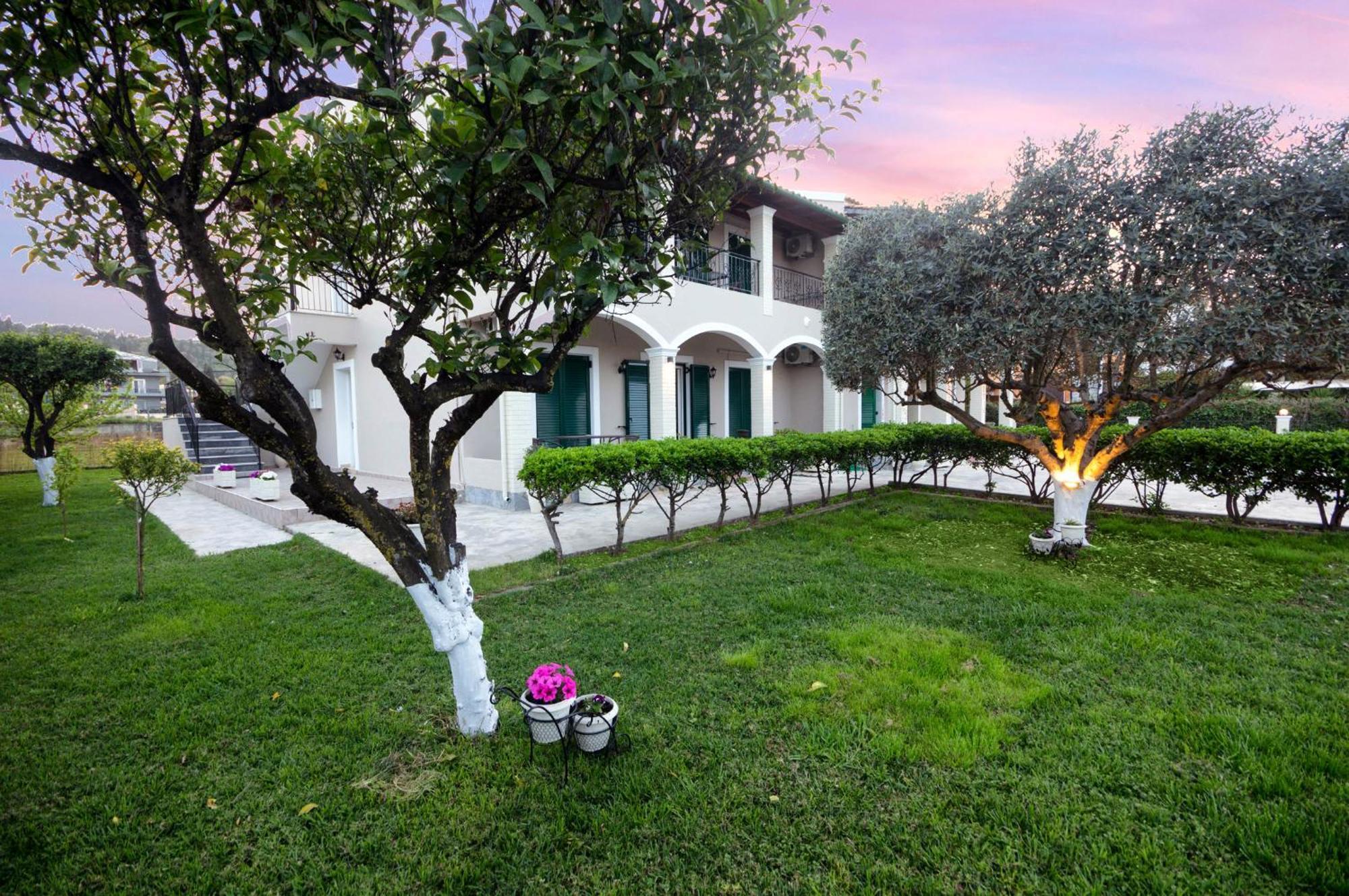 Stavros Apartments Kontokali Next To Gouvia Marina Εξωτερικό φωτογραφία